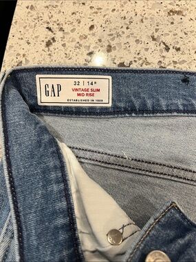 Gap jeans